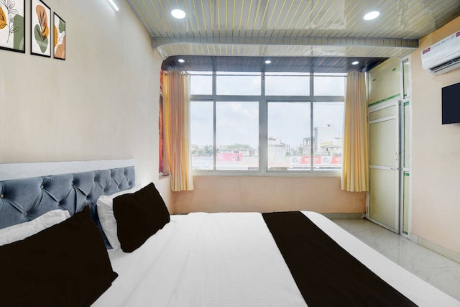 Desert Hotel guest room